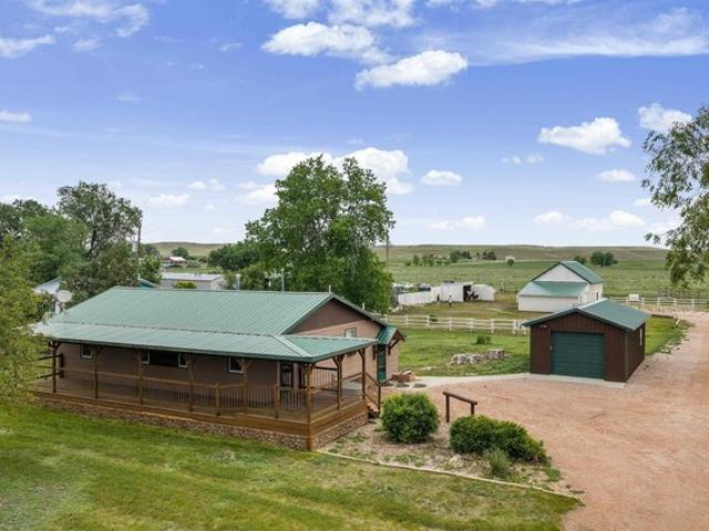 House for sale in Fairburn, South Dakota