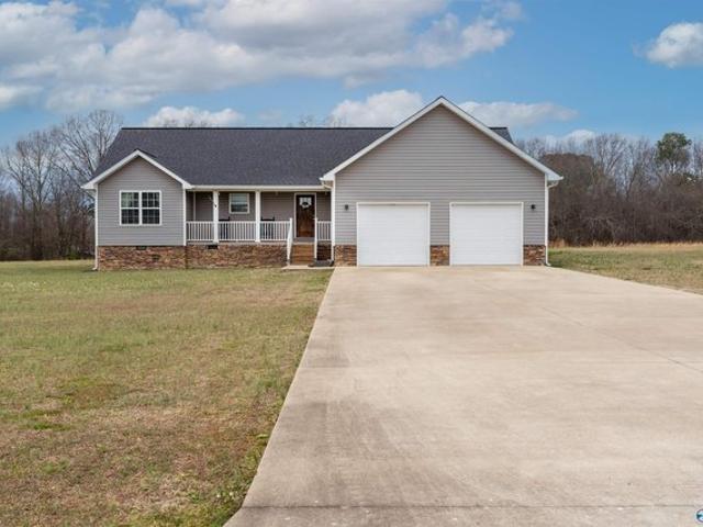 House for sale in Fyffe, Alabama