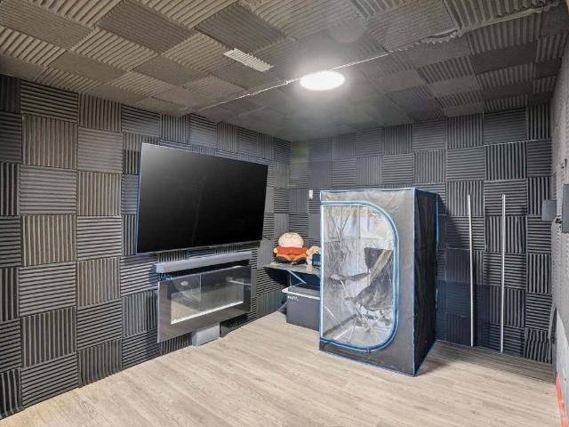 Townhouse for sale in Wedgewood, Alberta