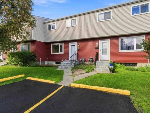 Townhouse for sale in Wedgewood, Alberta