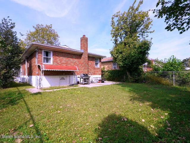 House for sale in Staten Island, New York