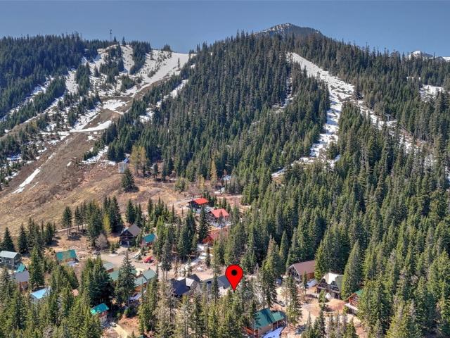 House for sale in Snoqualmie Pass, Washington