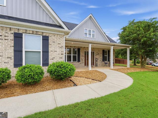 House for sale in Forsyth, Monroe County