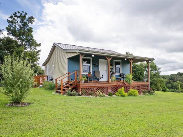House for sale in Seaman, Adams County