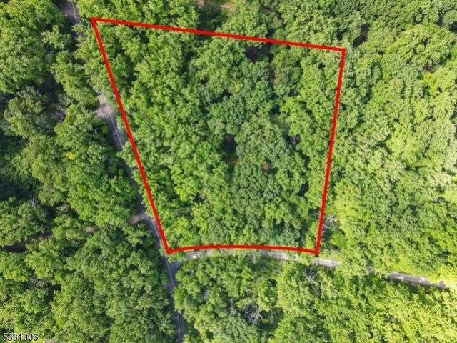 Land for sale in Bernardsville, New Jersey