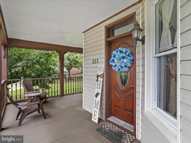 House for sale in Ridgeley, West Virginia