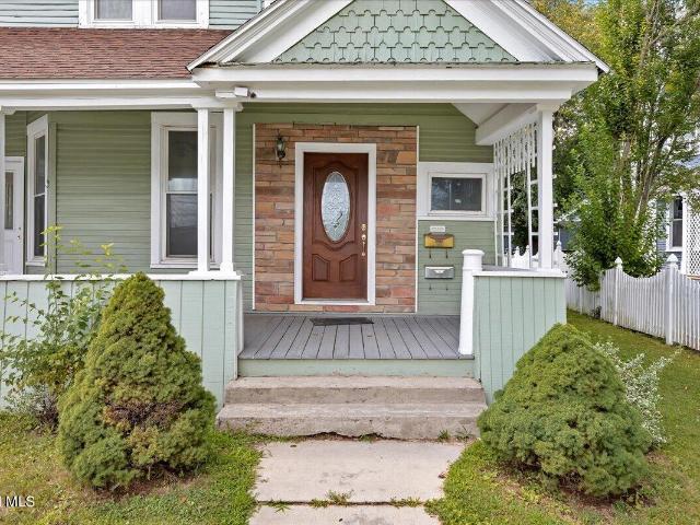 Property for rent in Amsterdam, New York