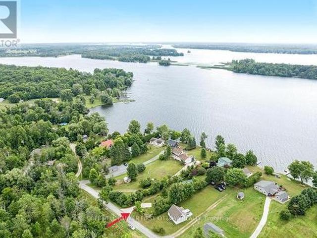 House for sale in Ontario