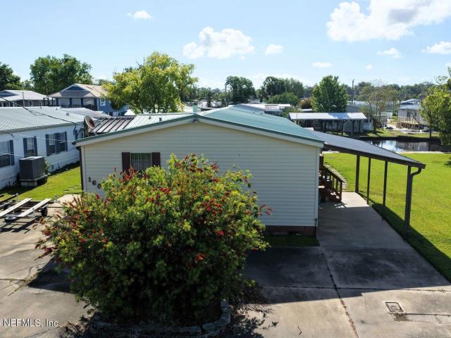 Property for sale in Satsuma, Florida