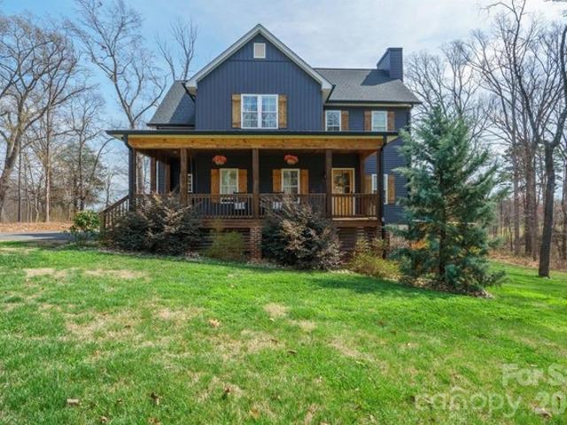 House for sale in Harmony, North Carolina