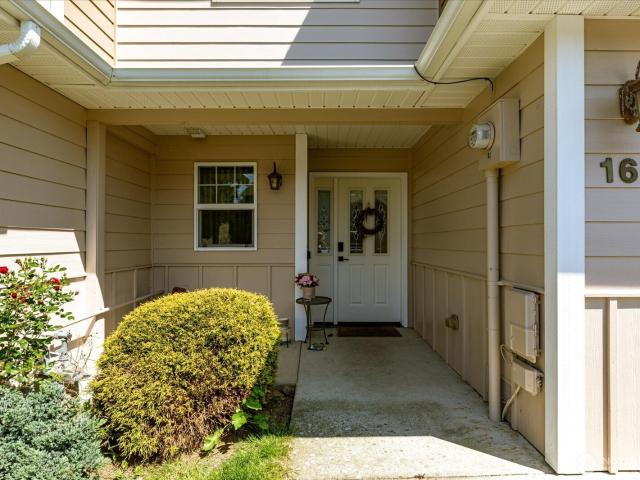House for sale in Oak Harbor, Island County