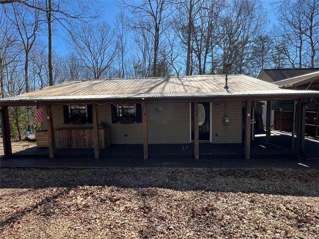House for sale in Cleveland, Georgia