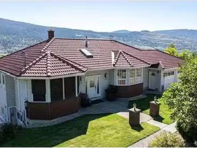 House for sale in Spallumcheen, British Columbia