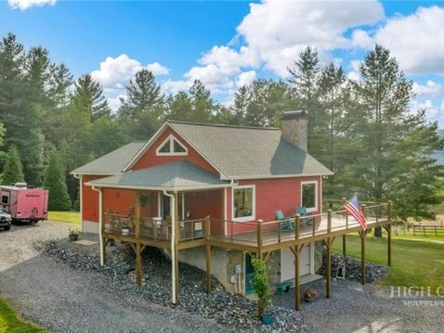 House for sale in West Jefferson, North Carolina