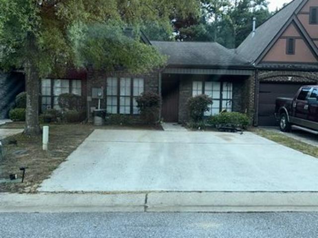 Townhouse for sale in Chelsea, Alabama