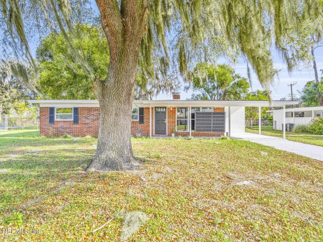 House for sale in East Palatka, Florida