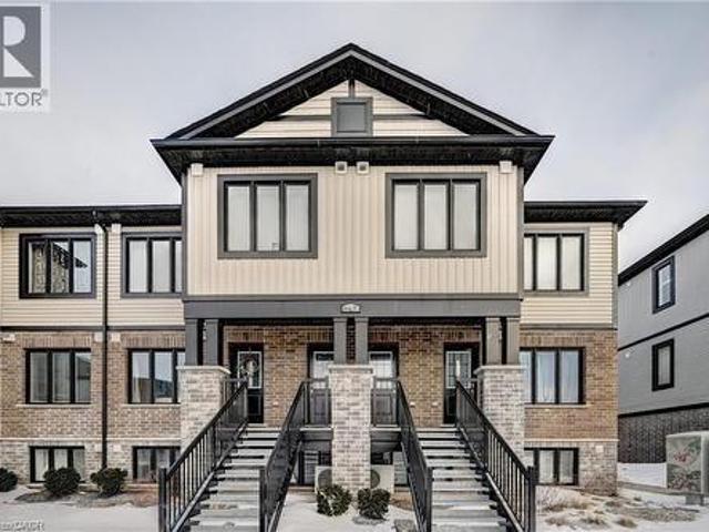 Townhouse for sale in Kitchener, Ontario
