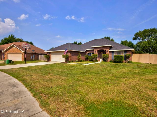 House for sale in Ocean Springs, Mississippi