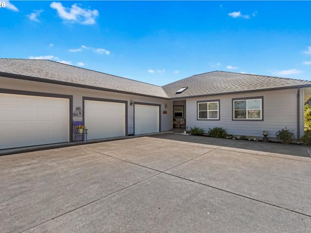 House for sale in Oregonia