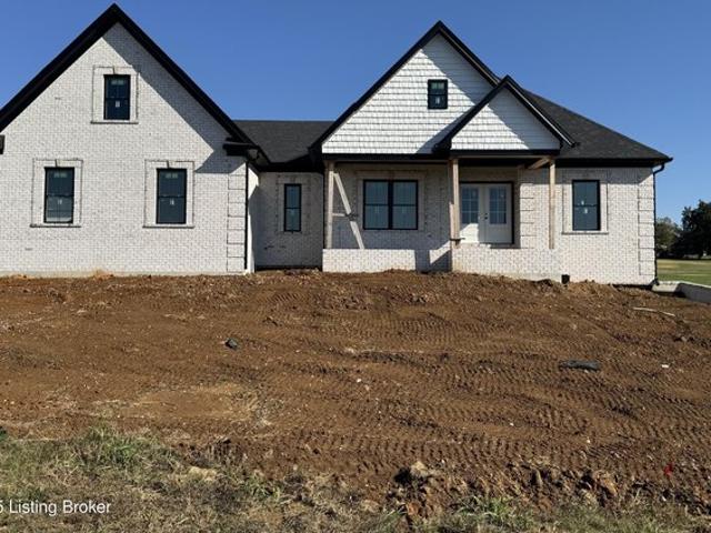 House for sale in Shepherdsville, Kentucky