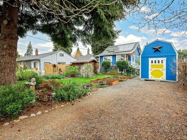 House for sale in Oregonia
