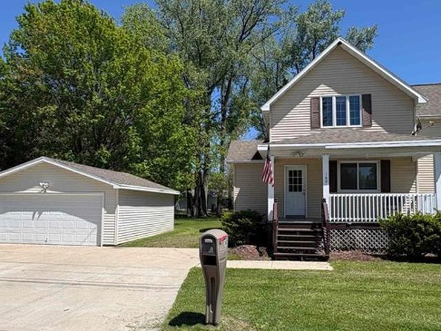 House for sale in Oconto, Wisconsin