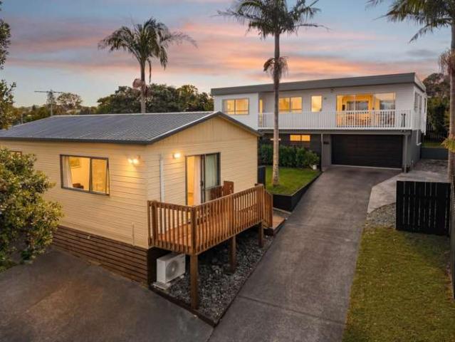 House for sale in Whangaparaoa