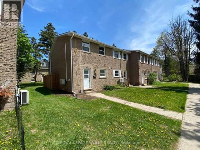 Townhouse for sale in Waterloo