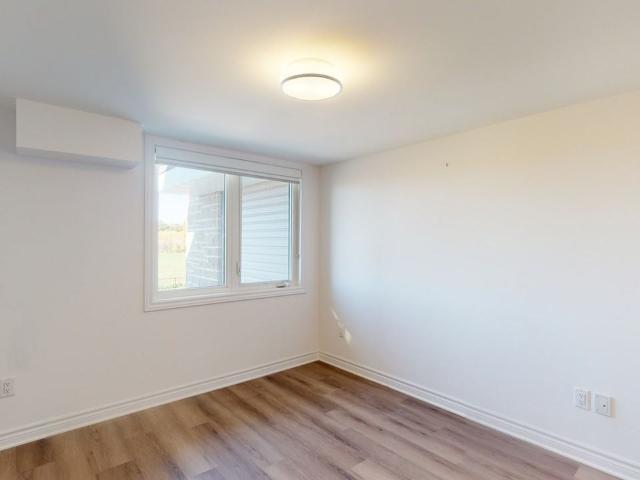 Apartment for rent in Mulhurst Bay, Ontario