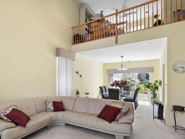 Condo for sale in Bohemia, New York