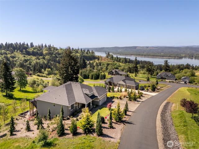 House for sale in Kalama, Washington