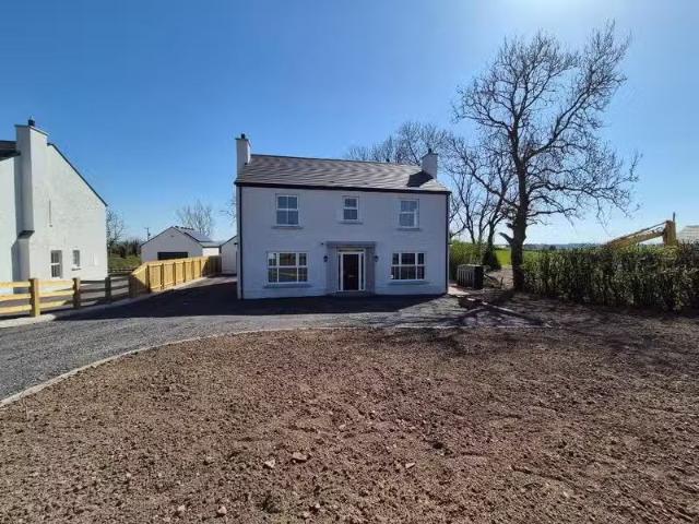 House to rent in Moneygold, Connacht