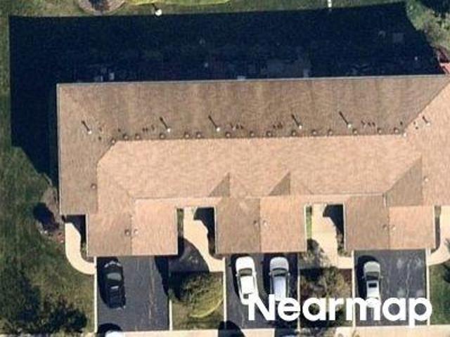 Townhouse for sale in Tinley Park, Illinois