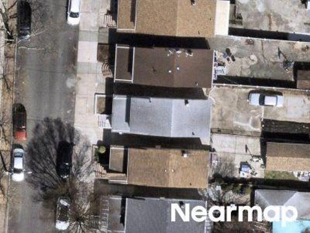 House for sale in Queens, Arverne