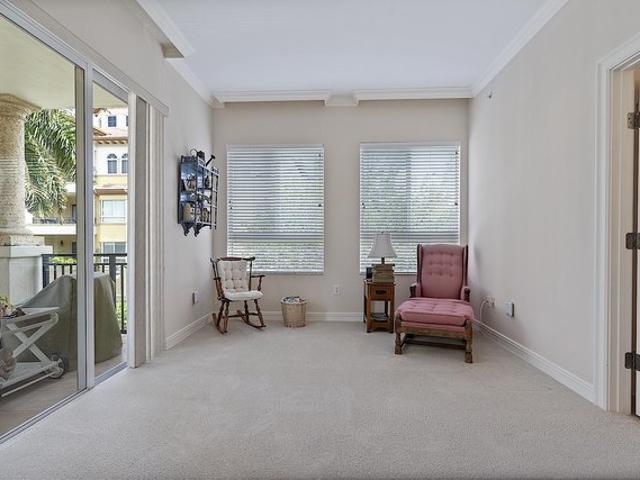 Condo for sale in Weston, Florida