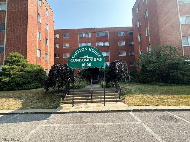 Condo for sale in Shaker Heights, Ohio
