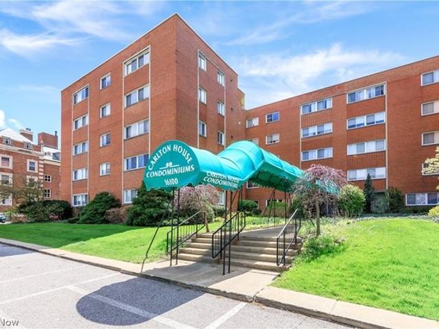 Condo for sale in Shaker Heights, Ohio