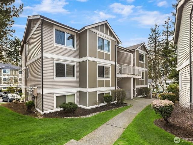 Condo for sale in Mill Creek, Washington
