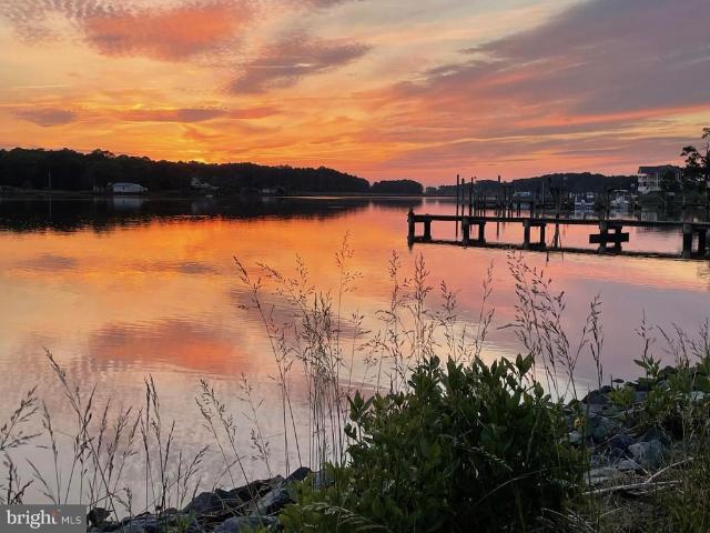 Land for sale in Piney Point, Maryland