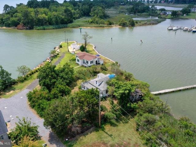 House for sale in Saint George Island, Piney Point
