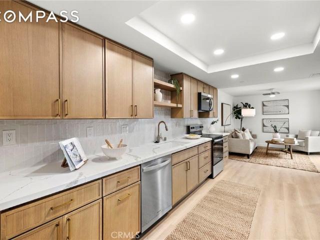 Townhouse for sale in Huntington Beach, California