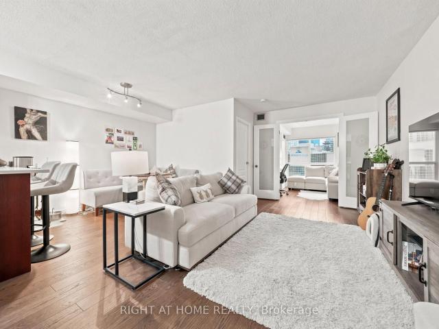 Condo for rent in Woburn, Ontario
