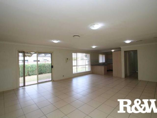 Townhouse for rent in Sydney, New South Wales