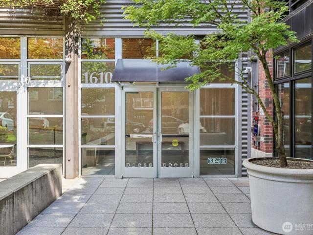 Condo for sale in First Hill, Seattle