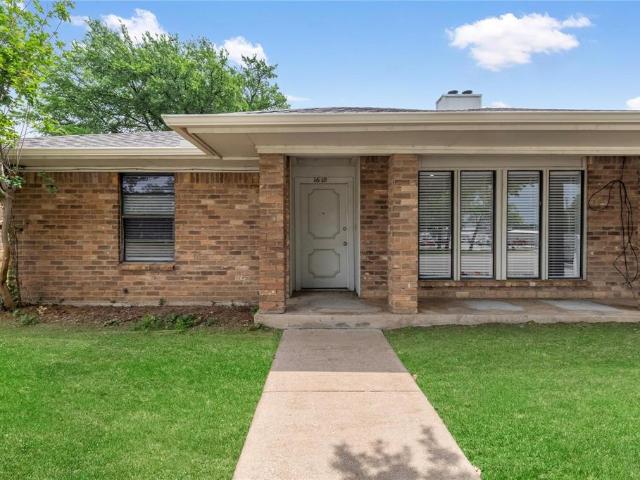 Property for rent in Hurst, Tarrant County