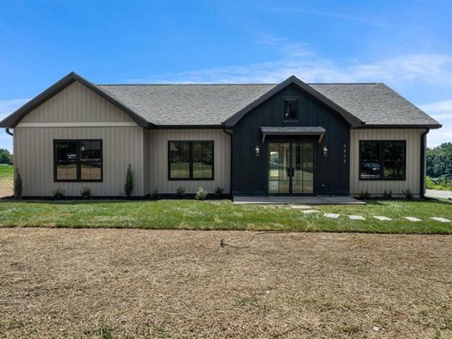 House for sale in Adolphus, Kentucky