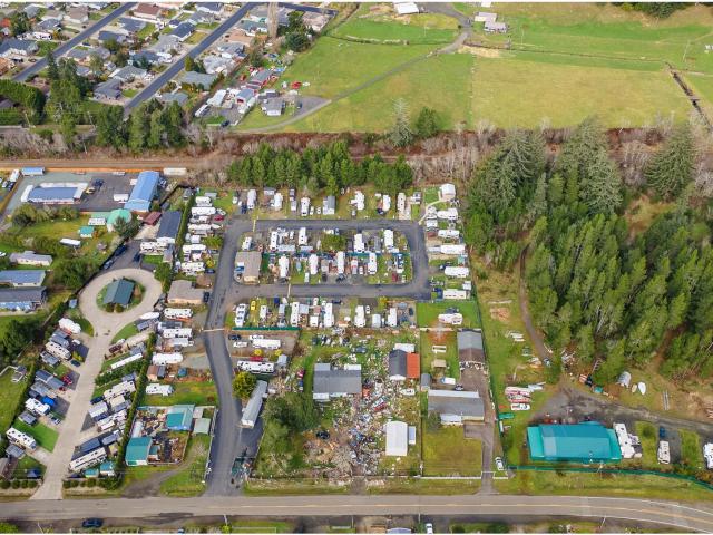 Commercial for sale in Oregonia