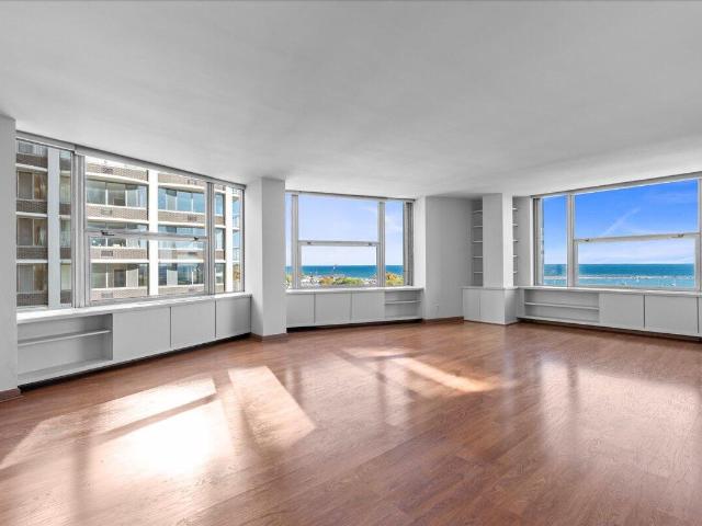 Condo for sale in Lower East Side, Milwaukee