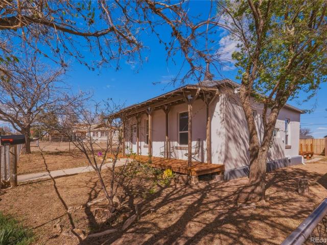 House for sale in Model, Colorado