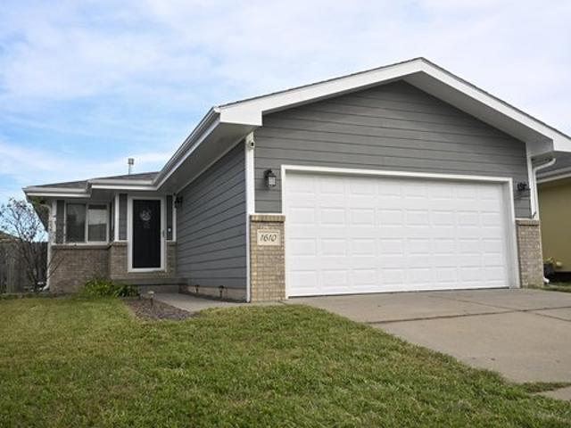 House for sale in Lincoln, Lancaster County